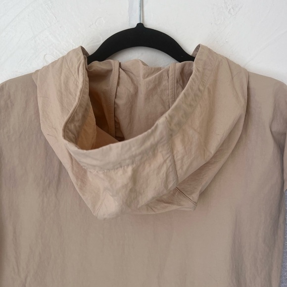 NWT Johnny Was Calme Mix Nylon hooded pullover size S - Picture 9 of 10